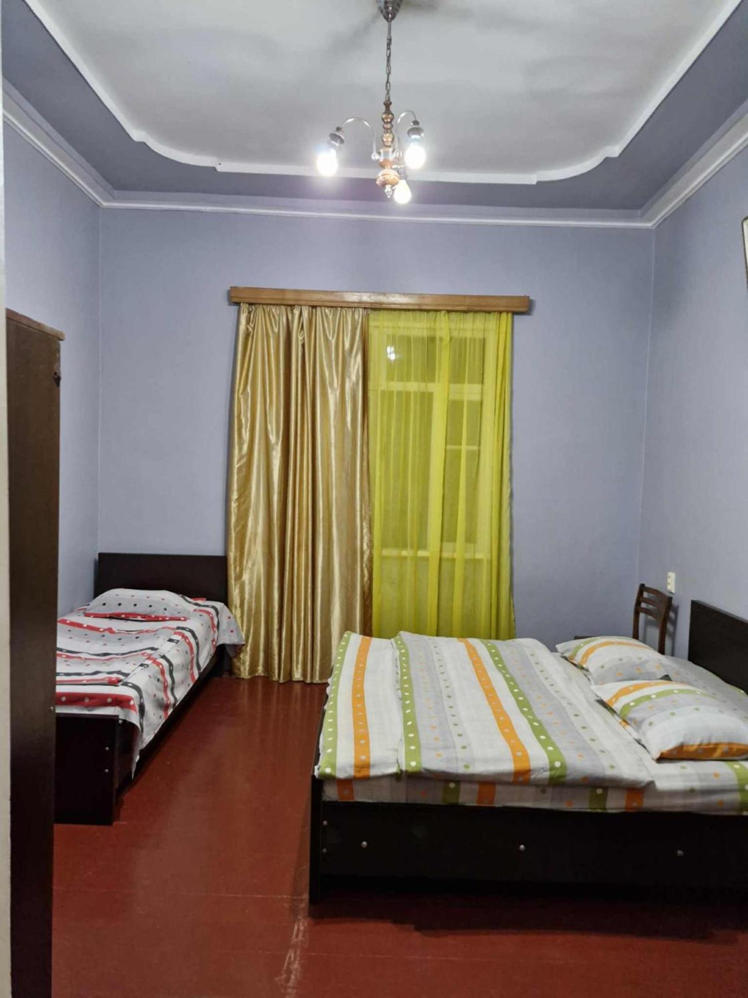 Joni Guest House Batumi Exterior photo